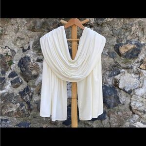 Velvet Ivory Bride Shawl